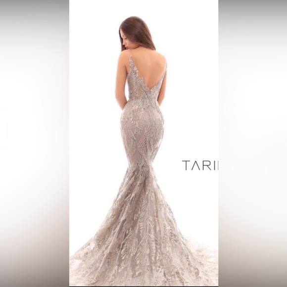 Tarik Ediz Gown- size 8 worn only once for 3 hours- like new! - Picture 2 of 12